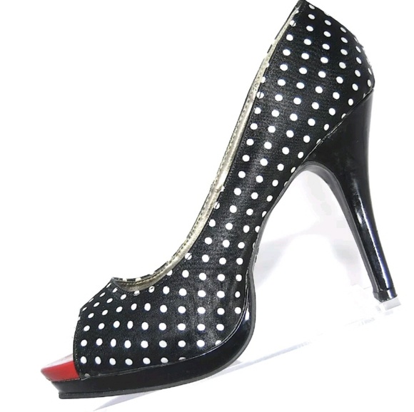 Rampage Shoes - ❤Host Pick❤ Rampage Black/white polka dot heels